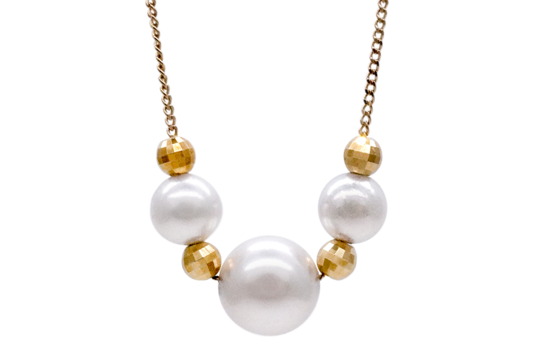 White Akoya Pearl Gold Pendant (P12)