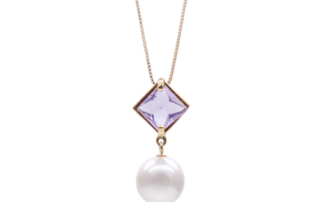 White Akoya Pearl Gold Gemstone Pendant (P44)