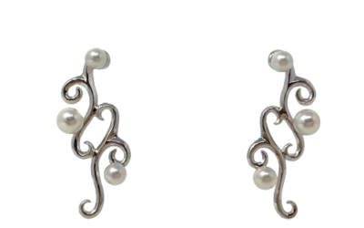 White Akoya Pearl White Gold Earrings (E36)