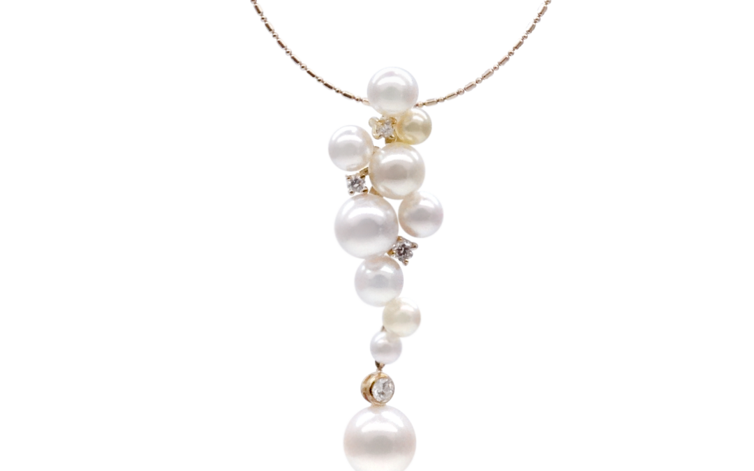 White Akoya Pearl Gold Diamond Pendant (P75)