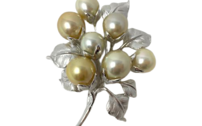 Gold White South Sea Pearl Silver ‘Leaf’ Brooch Pin (B23)