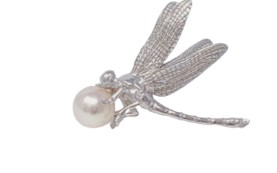 White Akoya Pearl Silver ‘Dragonfly’ Brooch Pin (B10)