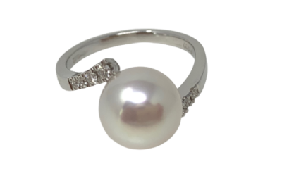 White Akoya Pearl Platinum Diamond Ring (R17)