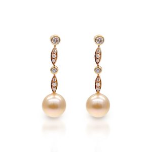 Gold South Sea Pearl Earring with Gold and Diamond E113