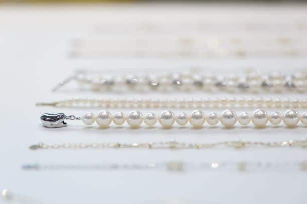 Luster – The Most Important Factor to Determine the Value of Pearls