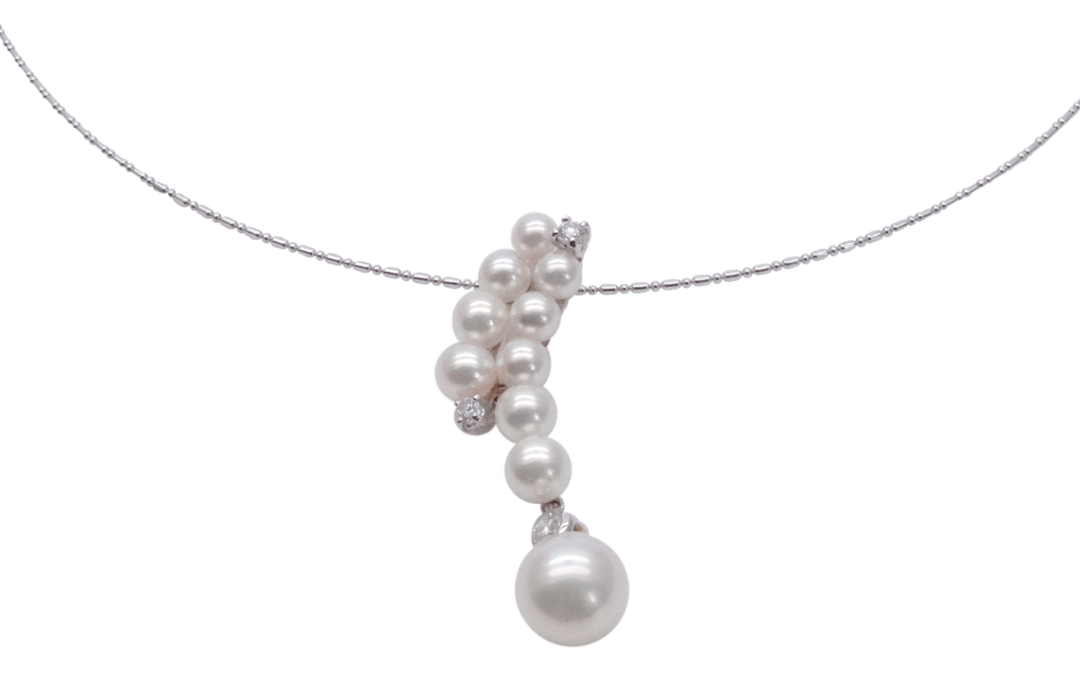 White Akoya Pearl Gold Diamond Pendant (P57)