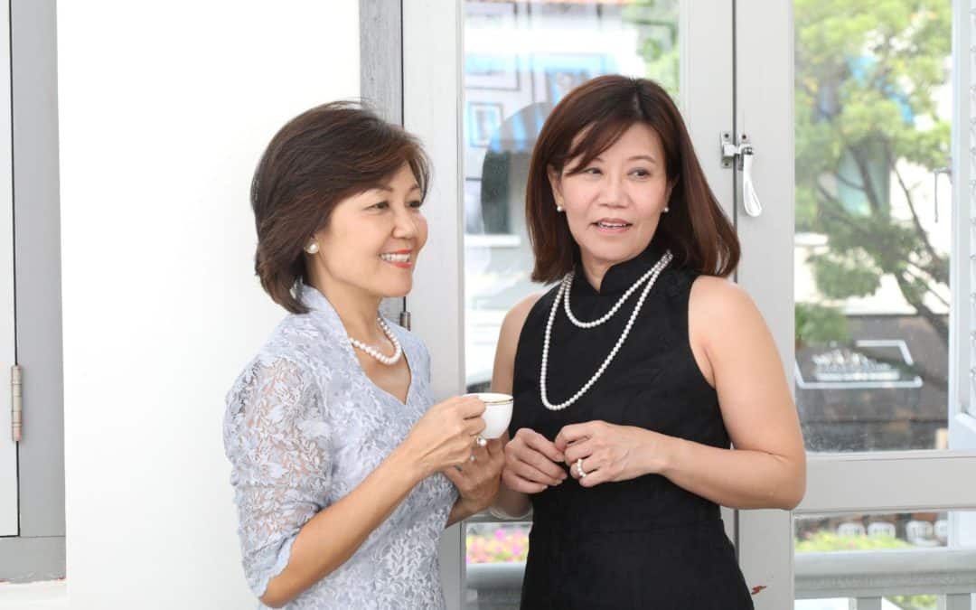 Pearl Jewelry and Cheongsam Long Dresses