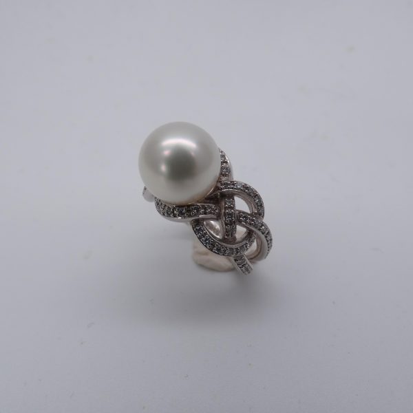 White South Sea Pearl Ring with Diamond Swirls (R73) - Image 3