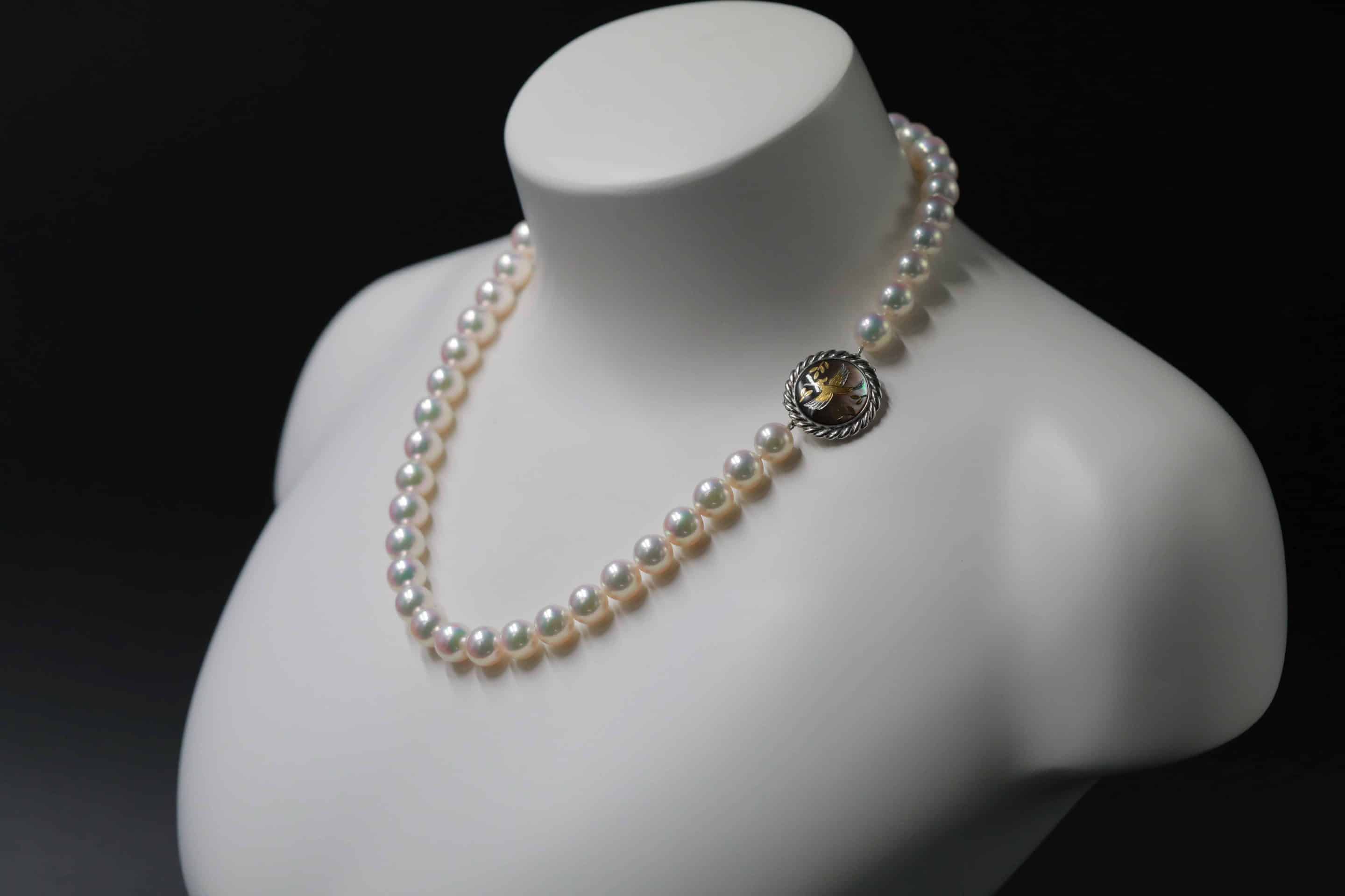 digitized NFT pearl legacy first tier necklace<br />
